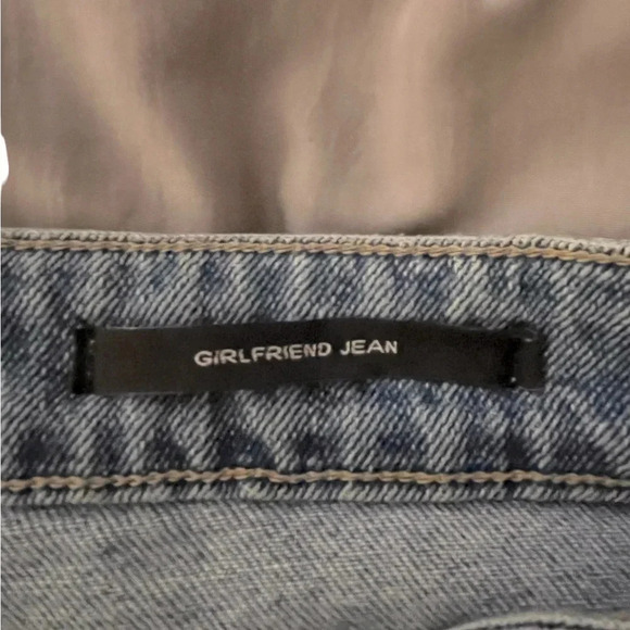 Urban Outfitters BDG 90’s High Waisted Girlfriend Jeans - Denim Wash 30x26 - Picture 6 of 8